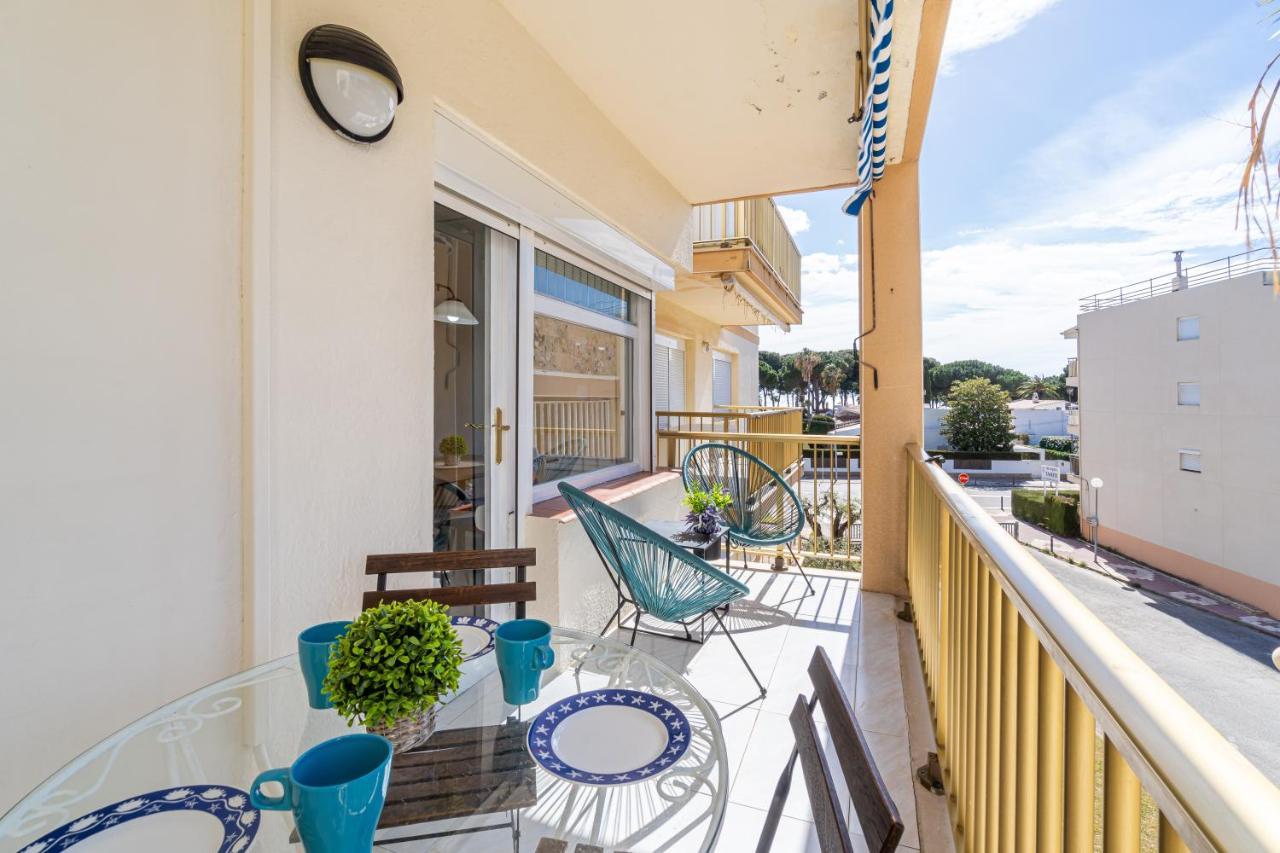 Coastal Paradise & Cozy Home With A 100M From The Beach! Cambrils Extérieur photo