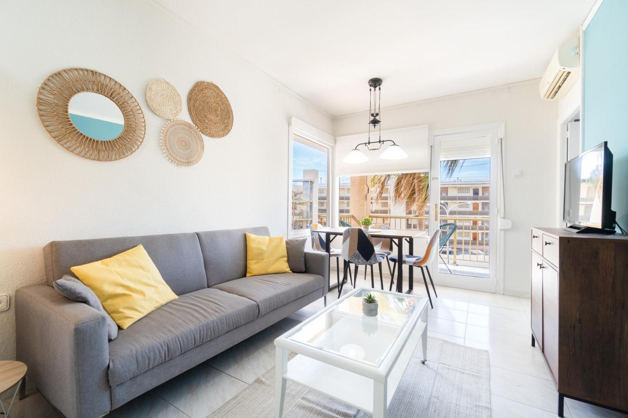 Coastal Paradise & Cozy Home With A 100M From The Beach! Cambrils Extérieur photo